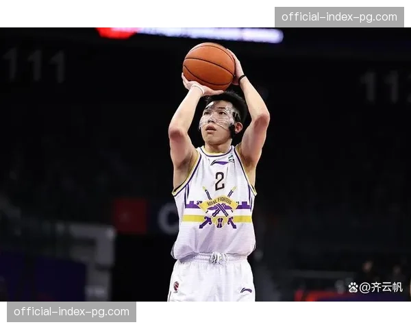 北控惜败上海关键回合解析：廖三宁突破分球失误