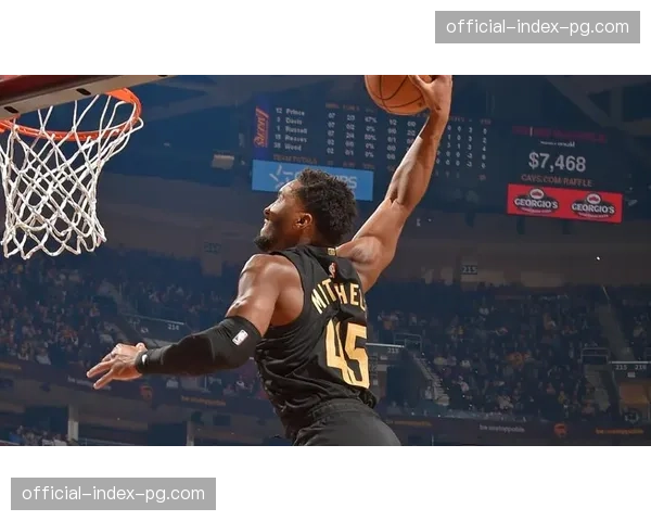 伤病更新:骑士队莫布利因踝伤预计缺席常规赛收官阶段,球队护框数据面临考验 伤病更新:骑士队莫布利因踝伤预计缺席常规赛收官阶段,球队护框数据面临考验