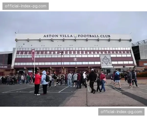 维拉官方宣布推进维拉公园重建工程，新赛季北看台将整季关闭